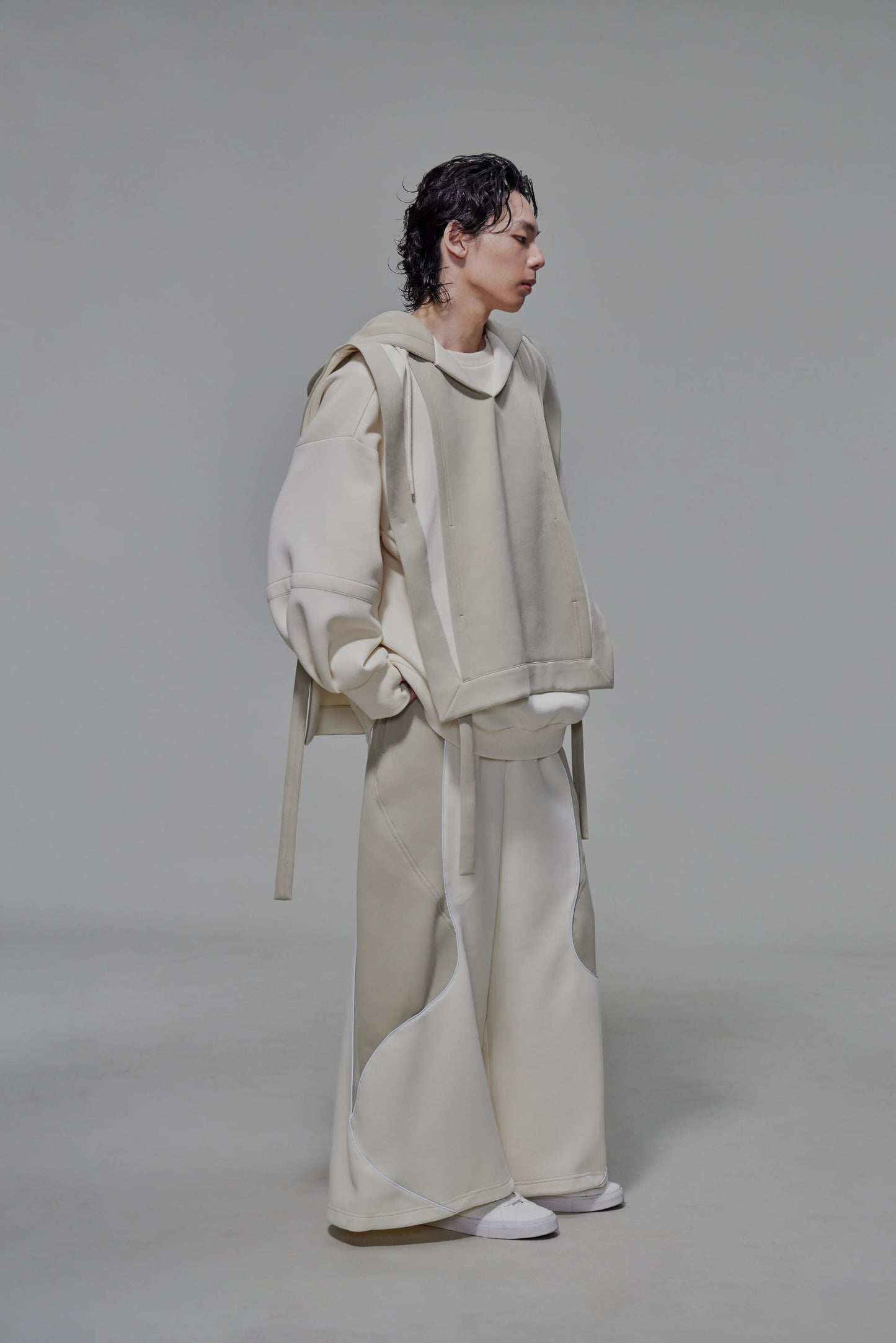 03 Wide-legged Dual-tone Sweatpants