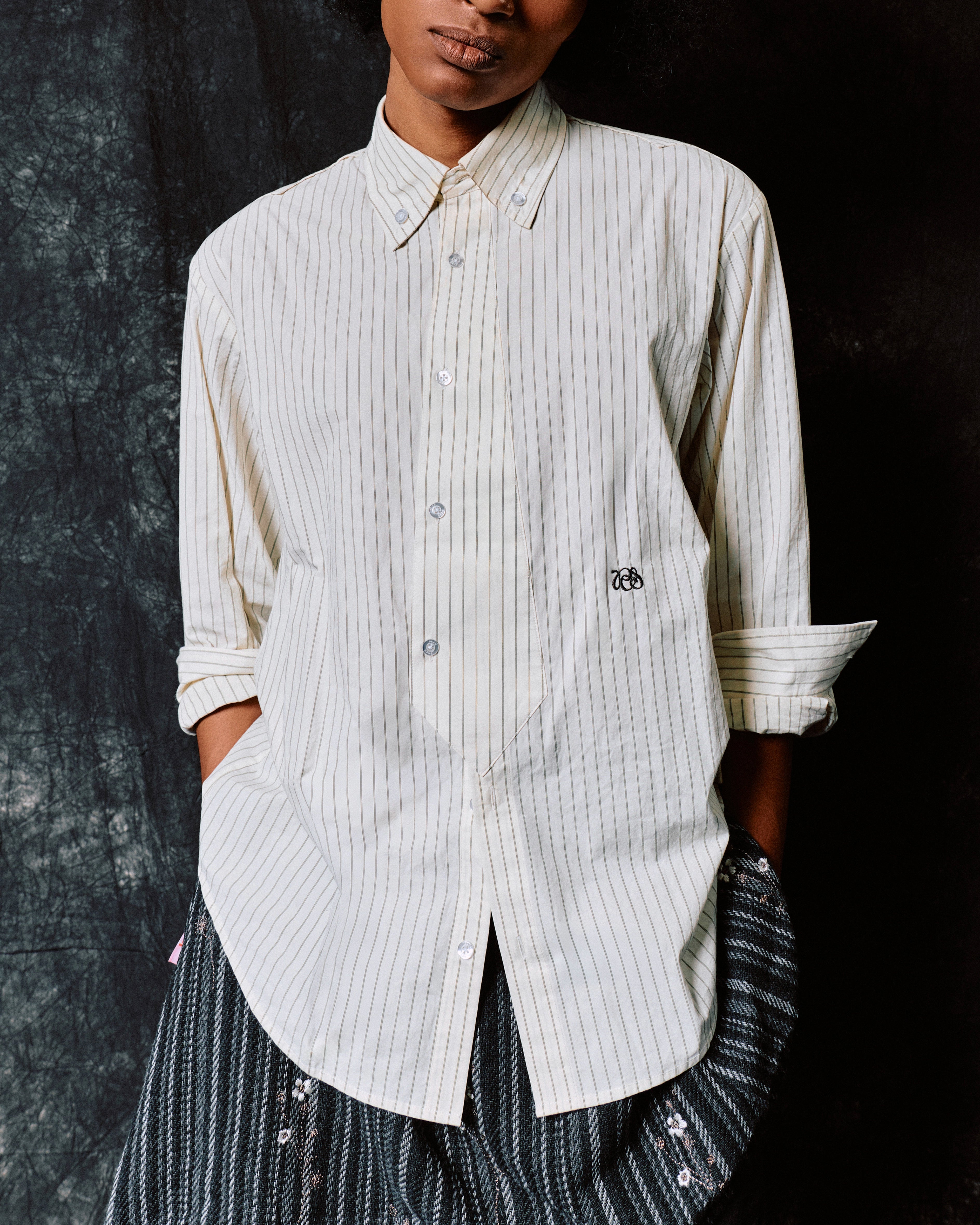 05 Necktie Shirt Beige