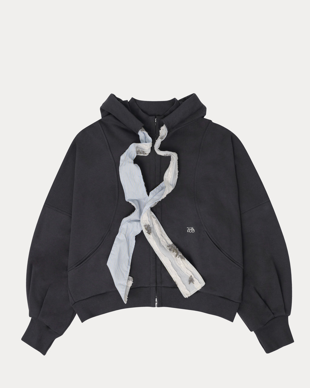 Pre-order // 05 クロップド キャットフーディージャケット グレー