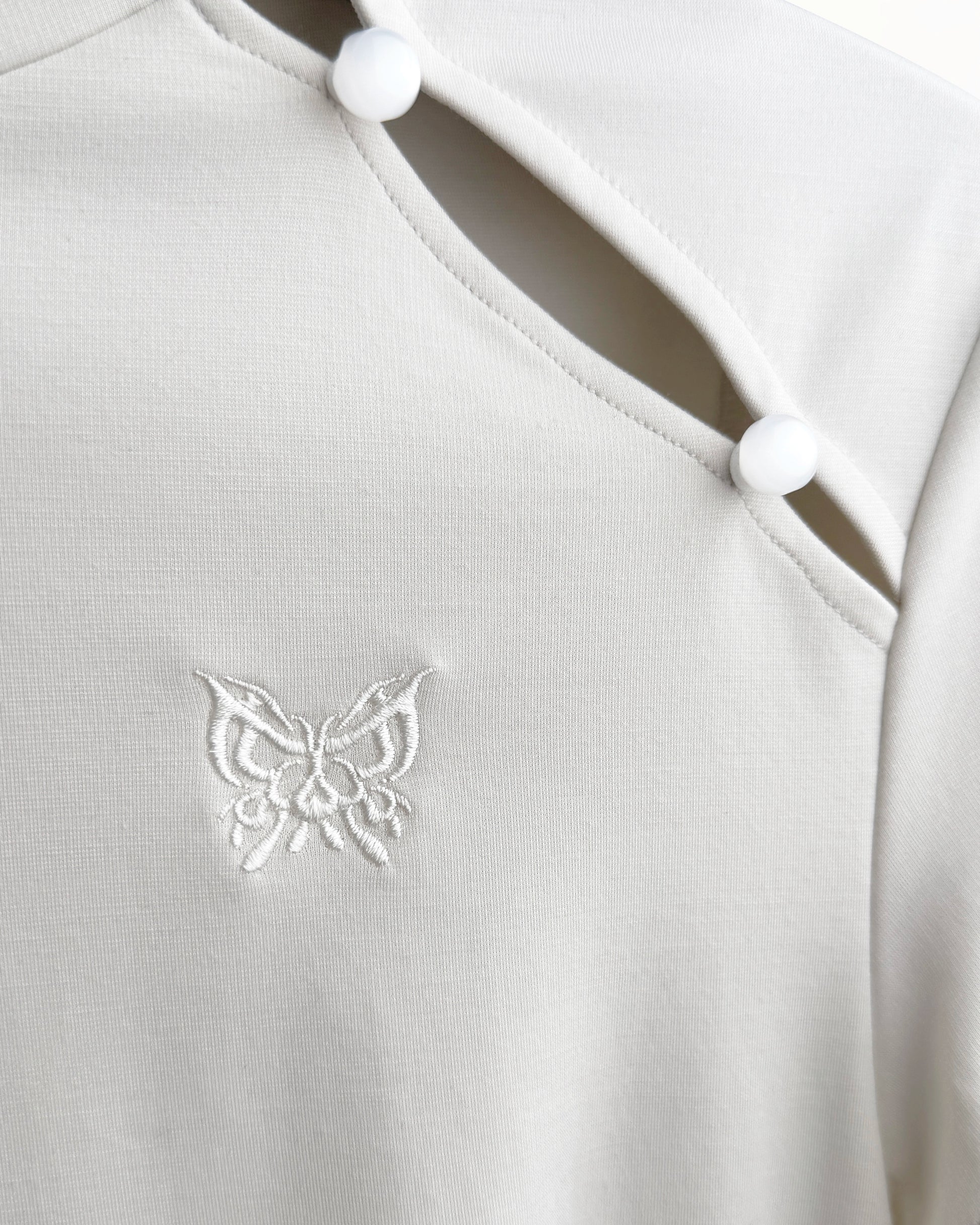 04 Button Loop Short Sleeve Top