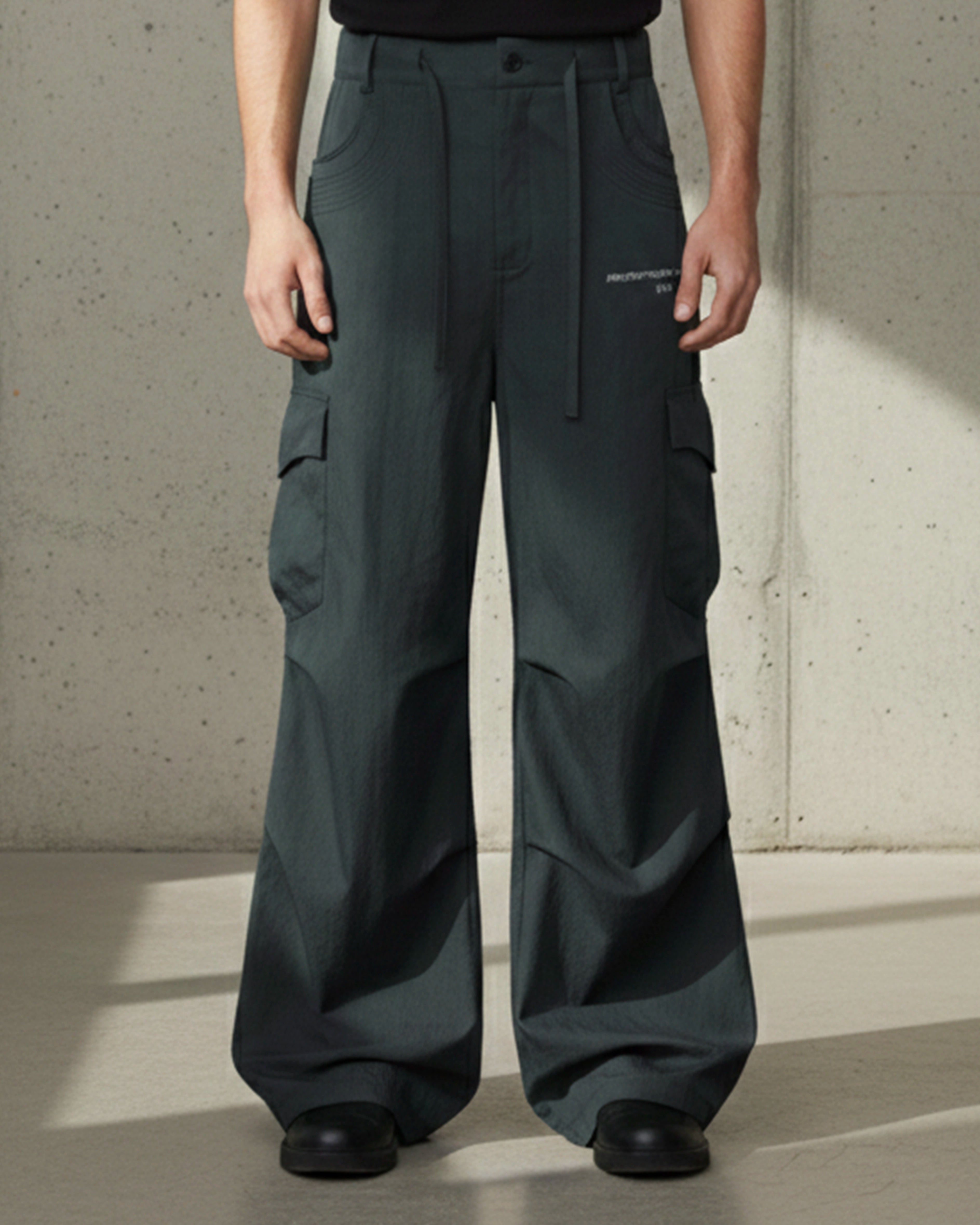 05 Open Darted Cargo Pants
