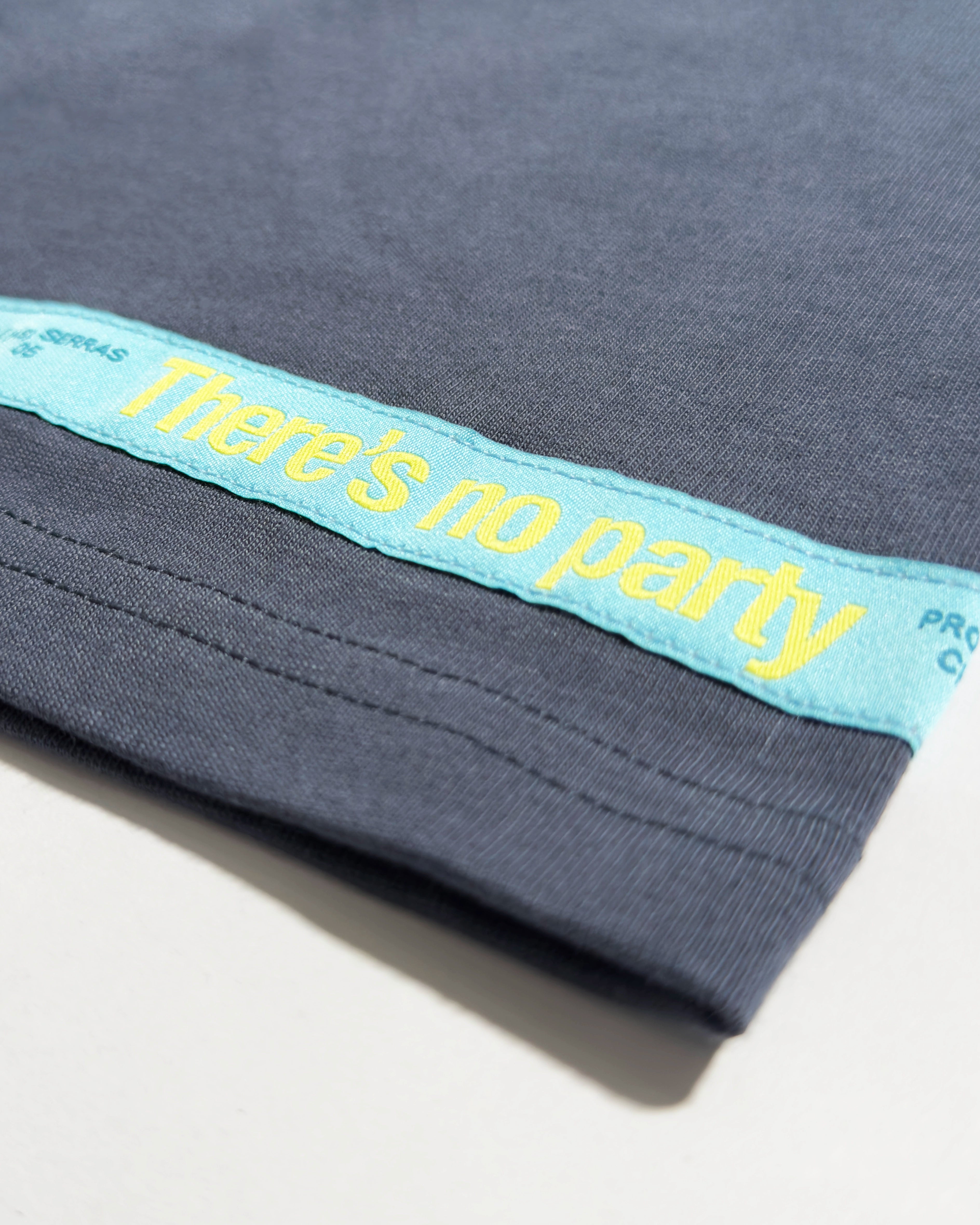 05 Duo-Tone Long-Sleeve T-shirt Grey