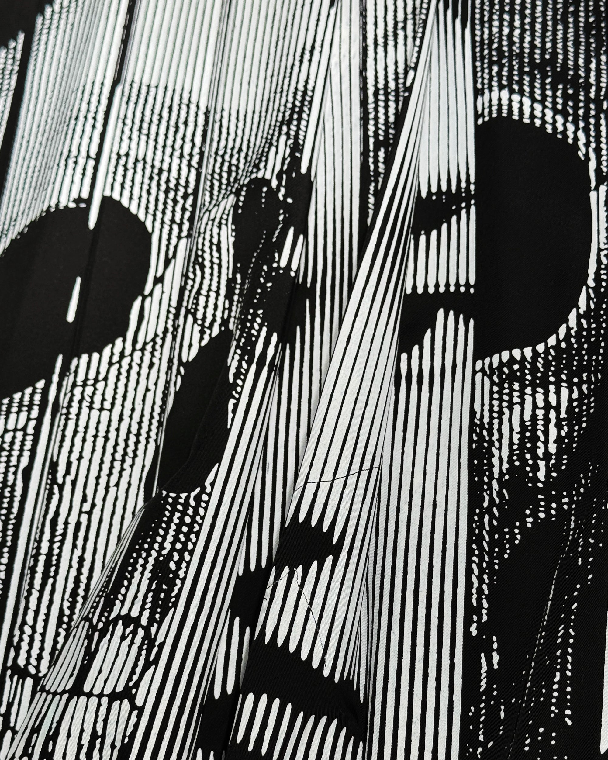 04 Skull Pleated Shirt